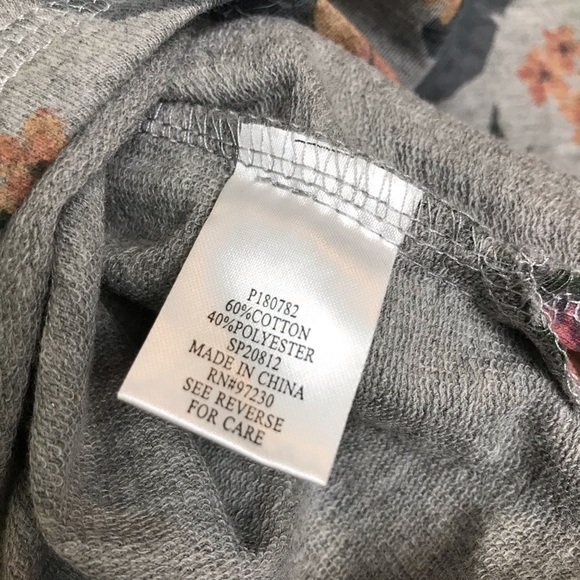 NWT Almost Famous High Low Sweatshirt Top Size M - Picture 6 of 7